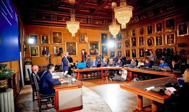 巨星草根同台！名流挤爆馆挺平权