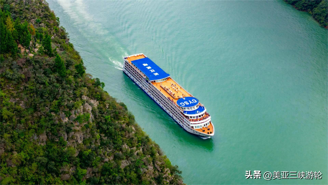 书香与江水的邂逅：全国书博会落幕，三峡游轮悠然之旅正当时