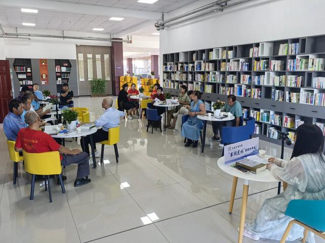 虎林图书馆阅读家乡建设会聚焦红色记忆助力美丽虎林