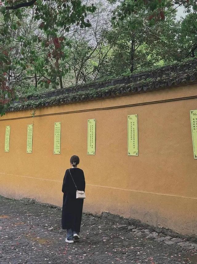 姑苏城外寒山寺