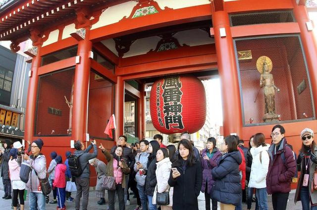 中国游客夺回榜一大哥，国庆假期日均200万人出境，网红泰国失宠