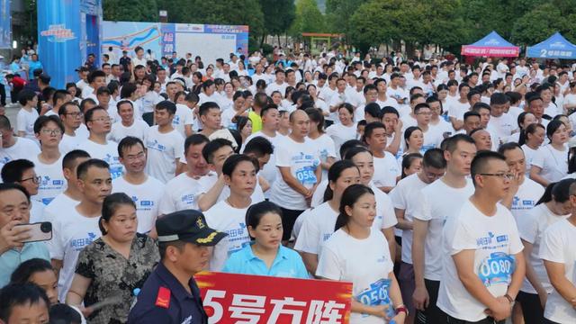 粉色落日、绚丽烟花!江西这里太浪漫了,你在现场吗?