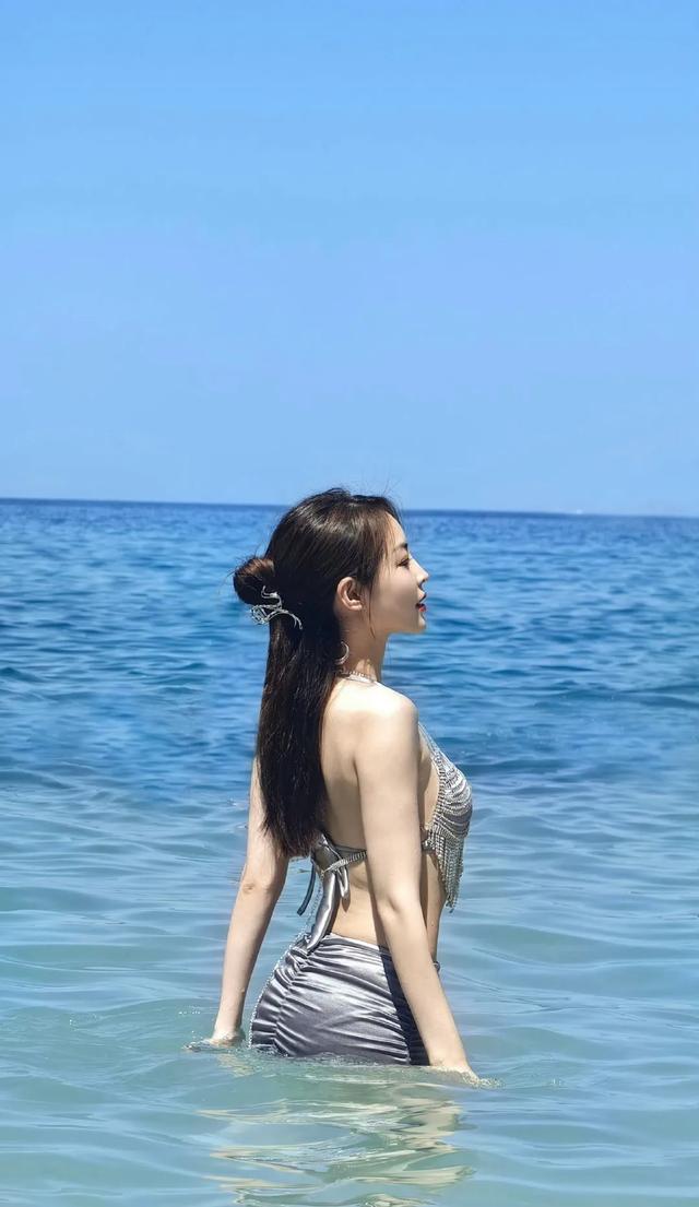 最美台球裁判王钟瑶，身材也不是浪得虚名