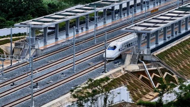 重磅福利!凭高铁票游崇左,38家景区免门票、半价