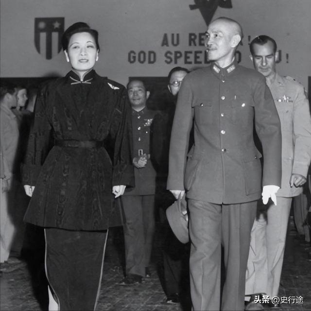 蒋介石败逃台湾之前，谁在掌管台湾，为啥老蒋一去他要拱手奉上？