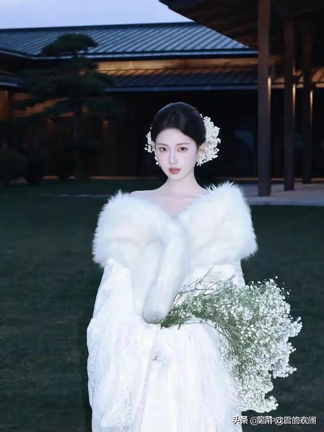 甘肃兰州一校花美出圈了,貌美迷人,美的无可挑剔,高级满满