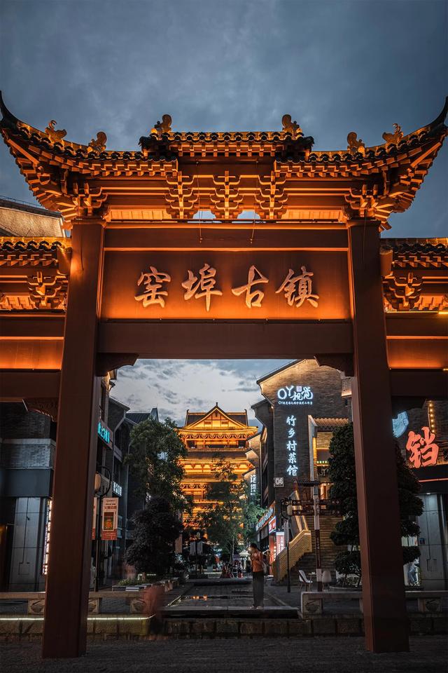 桂林山水甲天下，广西处处是桂林
