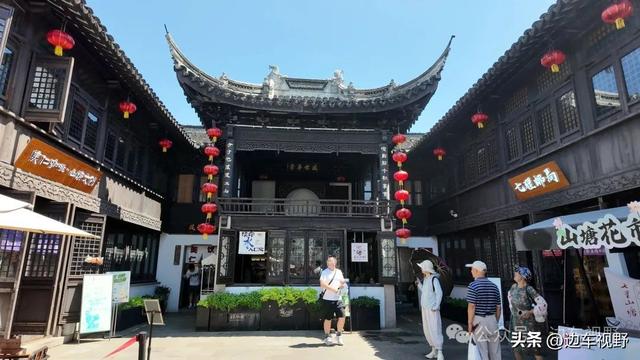 游历“姑苏第一名街”苏州山塘街