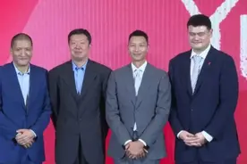 中国球员谁在NBA赚工资最多？大郅520万 易建联1409万图片