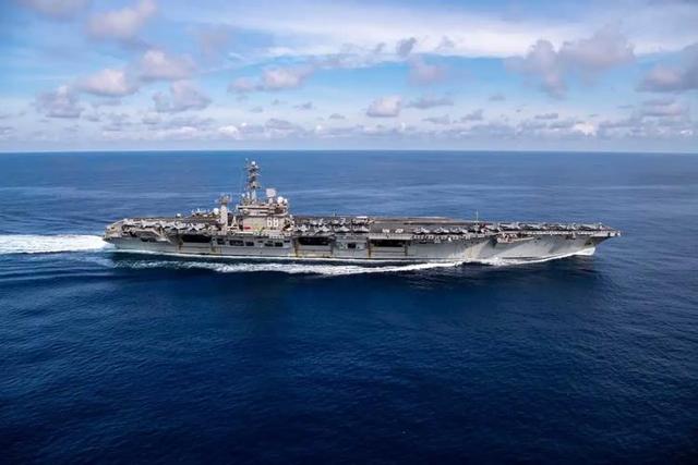 特朗普回应南海坠机原因，我国外交部反应出乎意料，称愿伸出援手