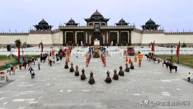 双节第一天！伊金霍洛这些“名场面”燃爆了