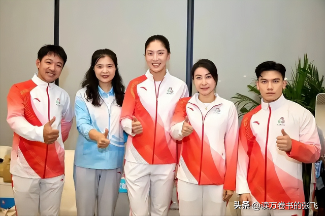 霍震霆没想到，44岁儿媳郭晶晶再次官宣喜讯，让整个阔太圈沉默了