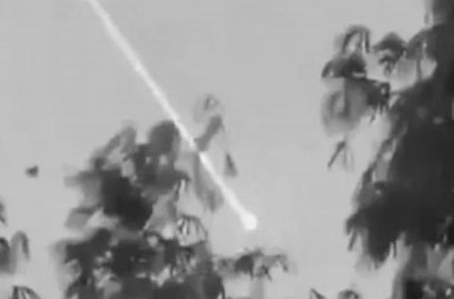 4个火球划破夜空，在菲律宾近海爆炸，菲方气得对中国破口大骂