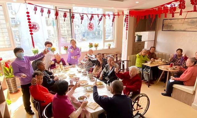 中国将迎来前所未有的死亡高峰，专家得出答案：是这些因素导致的