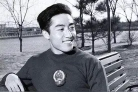 他曾是新中国体坛巨星，34岁就官至正部级，后来为何被撤职审查？图片