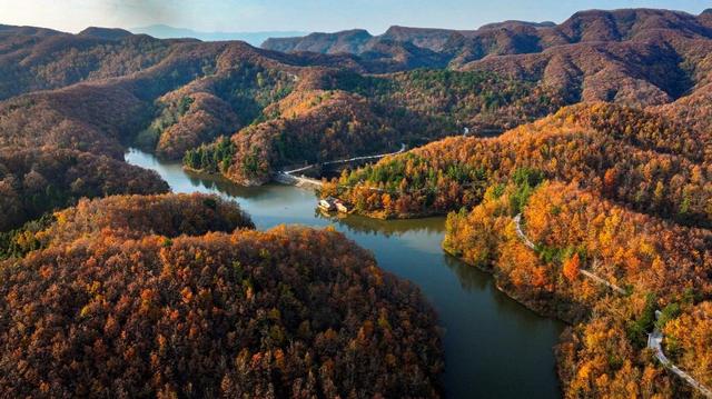 邂逅剑门蜀道的斑斓冬日