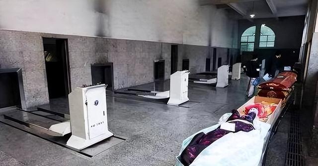 中国将迎来前所未有的死亡高峰，专家得出答案：是这些因素导致的