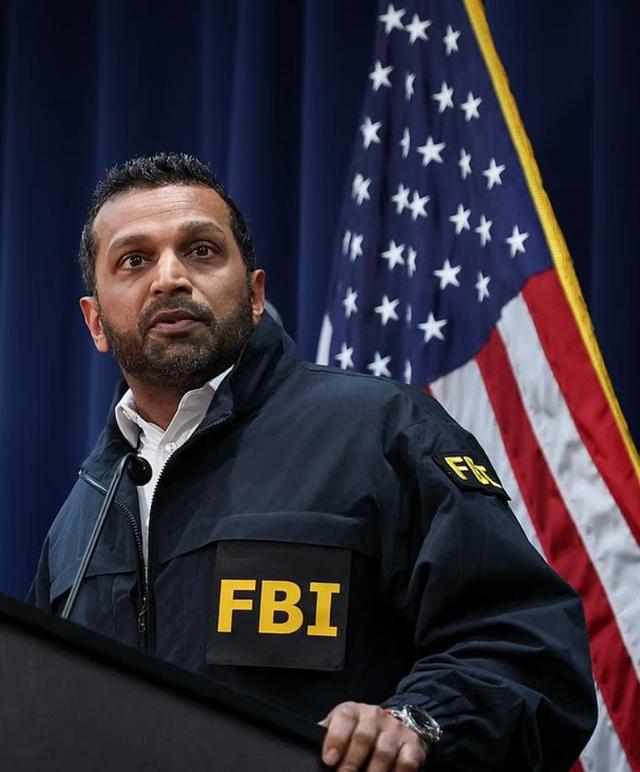 FBI立大功！挫败万圣节恐袭阴谋，难怪特朗普着急回国过万圣节