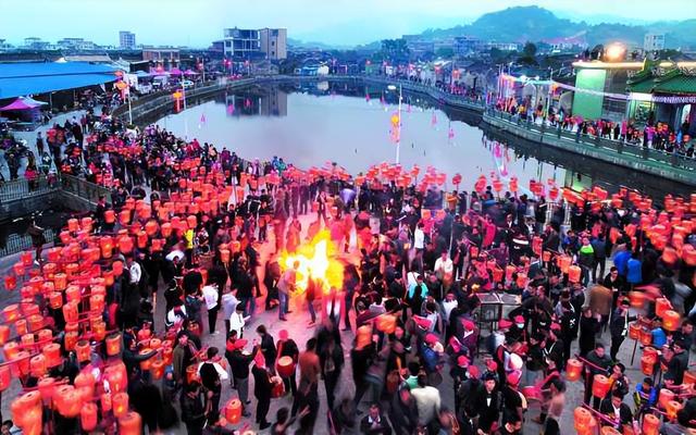 我国人口最多的村？村可敌国，海外人口超20万，来自古代一等世家