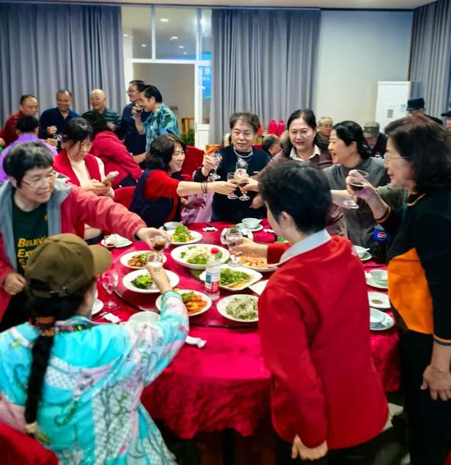 相约在湖州,相聚在梦萦——记原福空医院老战友2025年湖州行