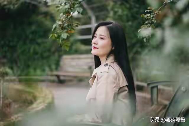 女人主动“勾引”男人时，90%的女人都会说这两句话	，男人别不信