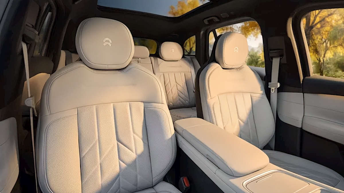 蔚来ES6 BaaS电池租用方式_蔚来ES6 30万台纪念版_蔚来