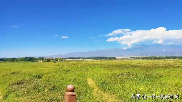 乌鲁木齐一柴窝堡湖湿地公园
