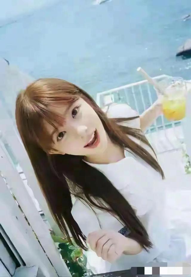 青岛校花，身高177	，妥妥学生时代的白月光，也太美了吧