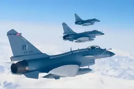 枭龙携手歼10，印巴上空大胜，六架印度战机成冤魂！图片