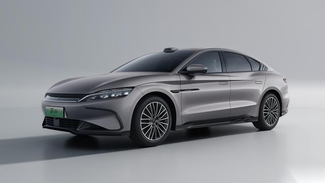 美议员质疑特朗普削减计划，中国头一次明说，要在该领域“领先”