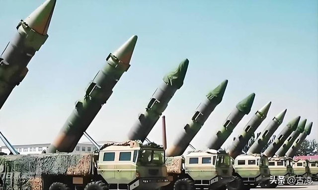 这个国家一口气花150亿请中国驻军，又花35亿买导弹，付款极爽快