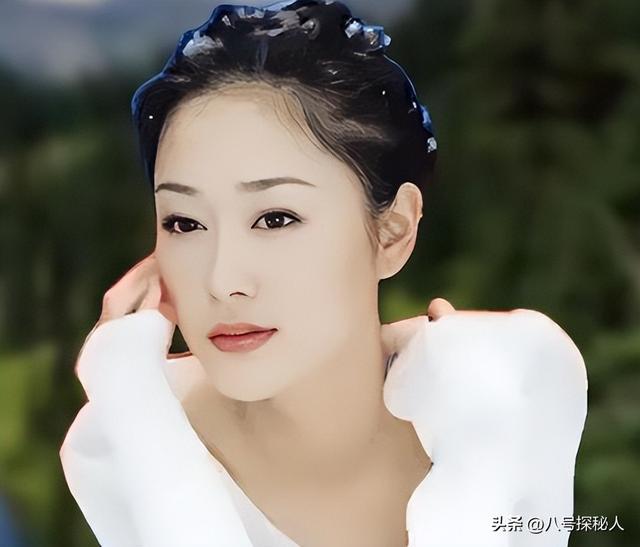 结婚10年被丈夫出轨8次！最后出轨蒋勤勤，年仅43岁抑郁烧炭自尽