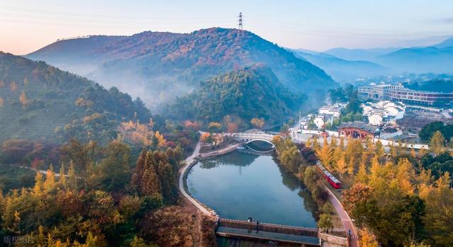 高铁直达！11月必去的6个宝藏小城，物价低又好玩，适合小住几天