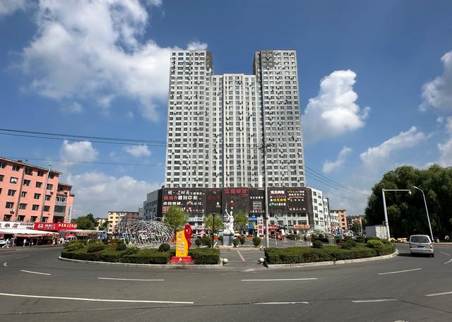 图说江城——吉林市的三十个广场