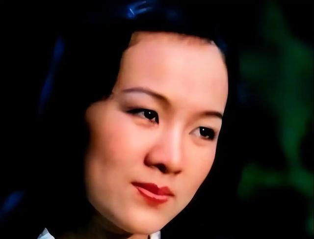 原来早已不是中国籍？事业巅峰远赴美国，被老外“玩腻”晚年回国