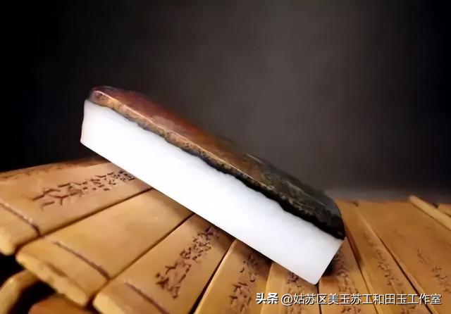 小心你手上的新疆和田玉籽料被俄罗斯籽料冒充！