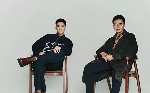 原来他是许亚军长子，神似前妻何晴，如今名校毕业已成父亲的骄傲