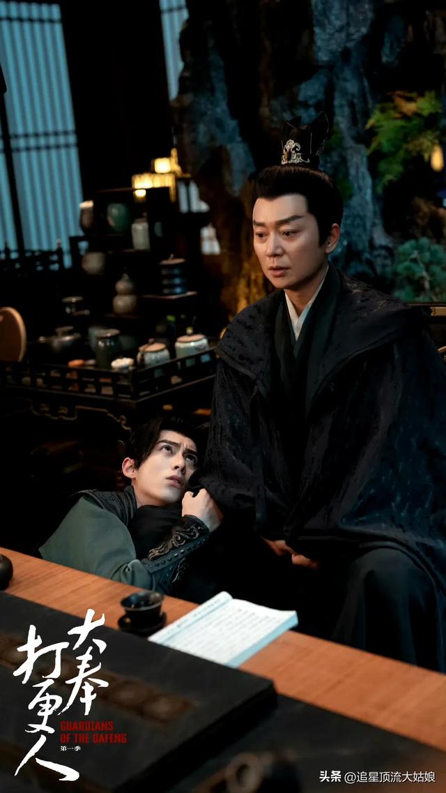 给近3年最好的悬疑剧排名：大奉打更人第7 . 莲花楼第3 . 第1名没争议