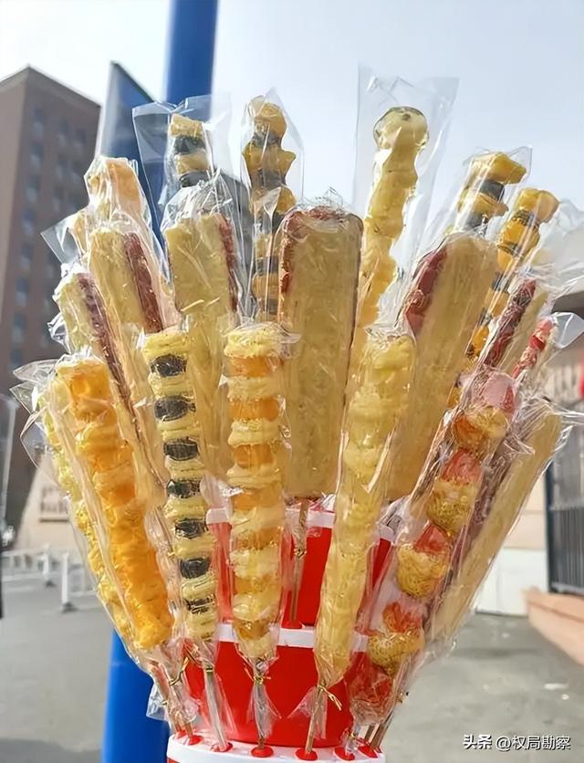 警惕“消费刺客”！全国多地排队抢购，98元一串的糖葫芦值不值？