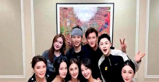 杨子陪黄圣依娘家过中秋，13岁安迪瘦身变化大