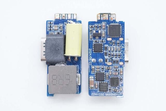 小米120W澎湃秒充+100W PD快充，酷态科10号超级电能充mini拆解