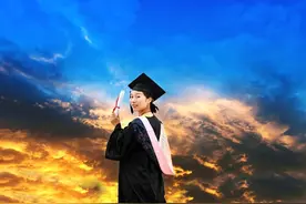 文科生有没有好专业？这10大专业就不错，它们真的有好前景吗？图片