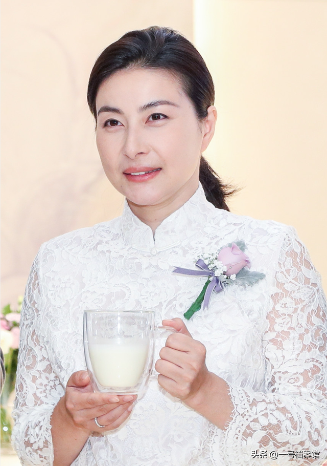 果然优秀的人眼光都相似！18岁的全红婵还是走了郭晶晶的“老路”