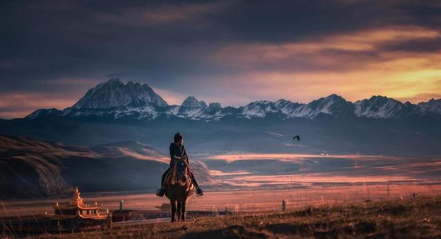 从四川和新疆深度游回来，哪里的风景更美？实话实说差距还是很大