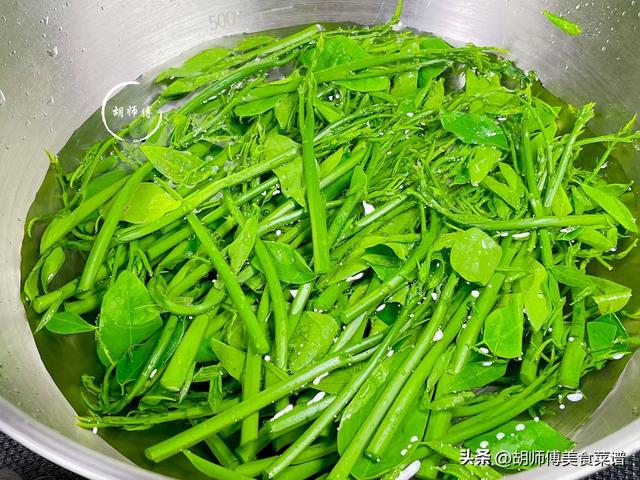 立秋后，这菜使劲吃，一清热解毒，二助眠，三护眼，鲜嫩别错过！
