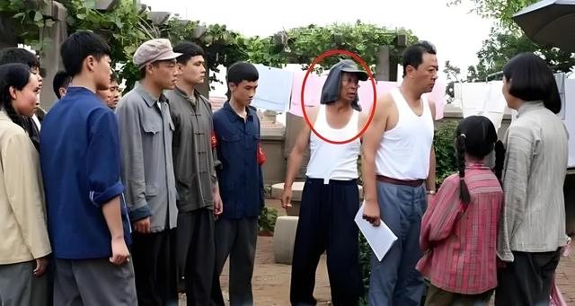 原来《父母爱情》里他们是真夫妻，结婚40年零绯闻，儿子也是导演