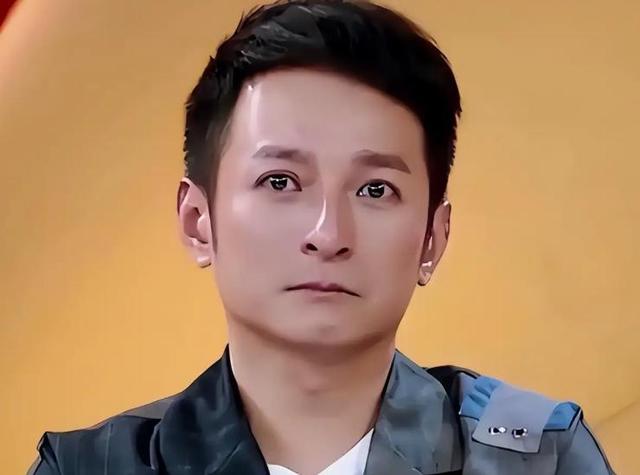 从主持人到"精神病"	，49岁无妻无子的李维嘉，给不婚人士提了个醒