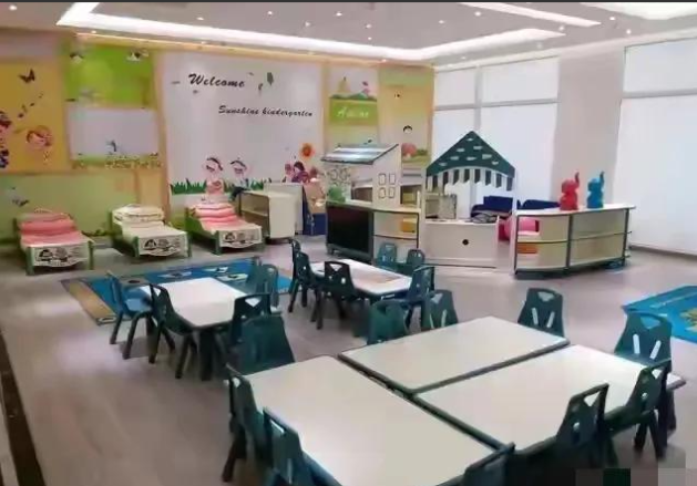 幼儿园全免费政策一发布，幼教市场瞬间“变天”！动了谁的蛋糕？