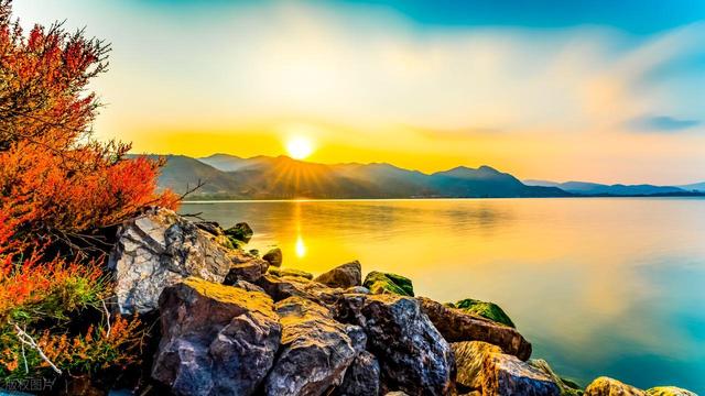 我心目中最治愈的 12 大湖泊，我把青海湖排在了第 4，泸沽湖第 9！