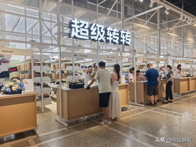 国营老商场突然“翻红”！北京二环新添“citywalk胜地”，“看到每一处都是满满的回忆”